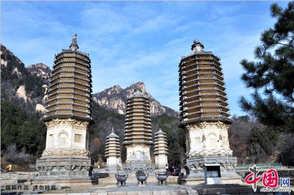 北京燕平八景之銀山塔林