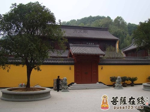 寺院風光