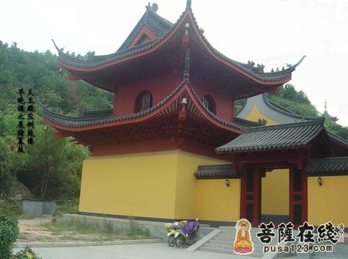 寺院風光
