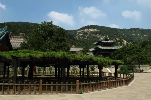 山西太原天龍山石窟
