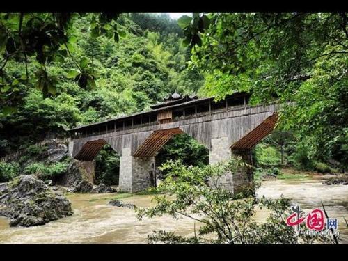蓋在橋上的房子——福建屏南廊橋