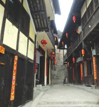 四川古蔺太平古鎮：美麗的紅色街道