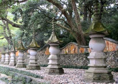 七佛塔