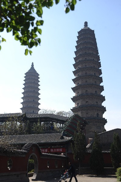 太原市永祚寺雙塔