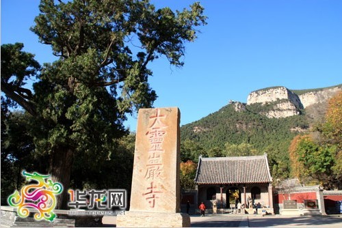 濟南靈巖寺是中國四大古剎之一