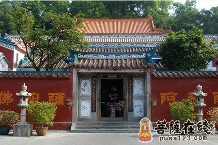 別峰古寺院風光