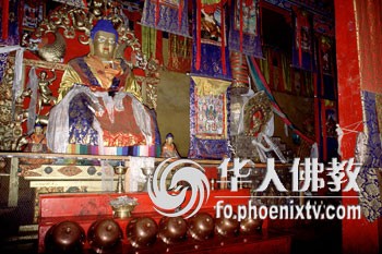 止貢提寺 主殿內景