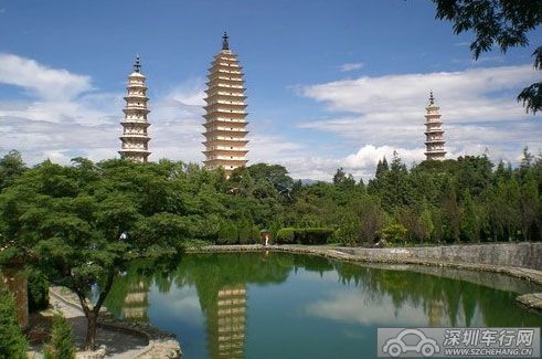 最古老最雄偉大理三塔