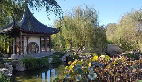 三友閣南側的水中橋（玉帶橋） 