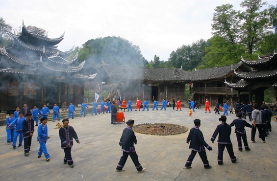 雙鳳村