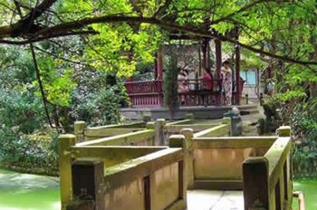 唐代的古典園林－－新繁東湖 