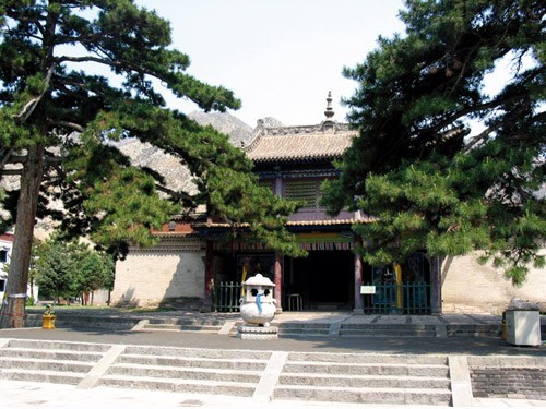美岱召