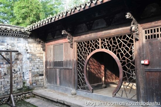 何氏裡建於南宋