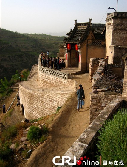 典型的李家山民居