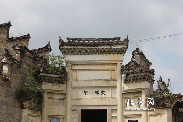 江西千年古村東龍村