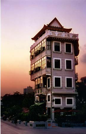 塔影樓