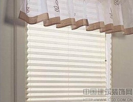鋁質百葉簾擋東及東南木煞
