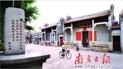松塘村功名碑林立，宗祠家廟古建非常精美