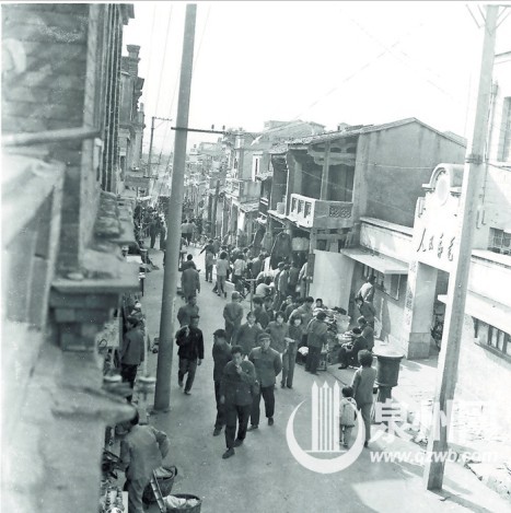 上世紀70年代的西街街景