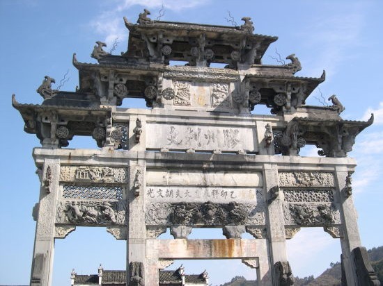 古代石雕牌坊