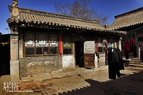 這個西廂房就是慈禧當年西逃時，住過一晚的房間