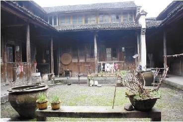 千柱屋內景