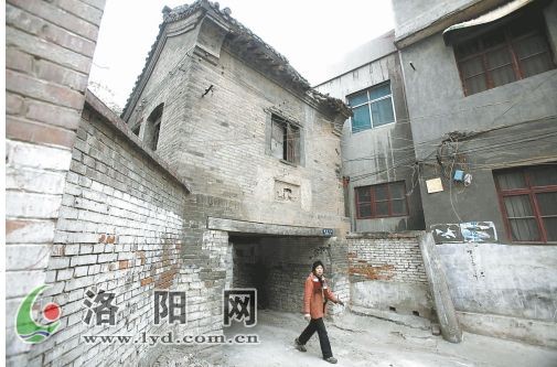 洛汭嚴關