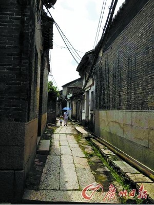 貫穿村中的古貿易通道