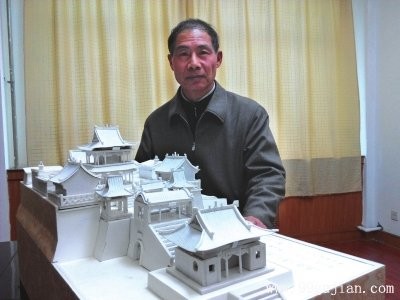 蘭州退休職工用雙手恢復敦煌記憶