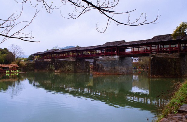 彩虹橋