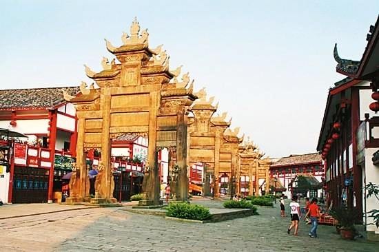隆昌石牌坊群