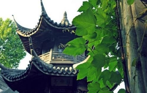 古宅內景觀