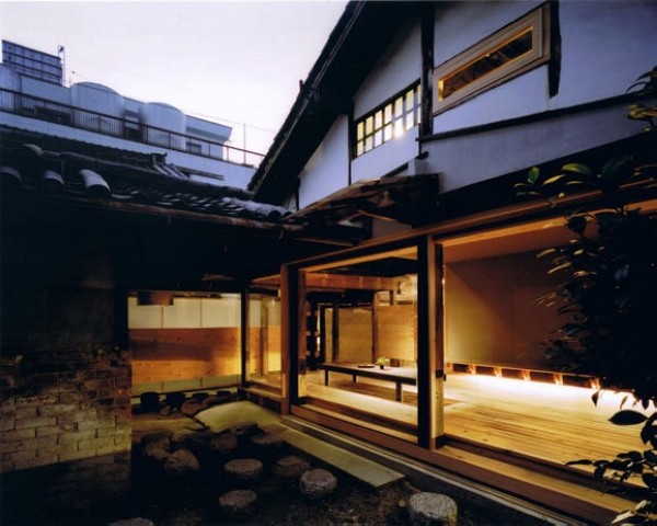 日本 奈良 木制建築 住宅 古建築