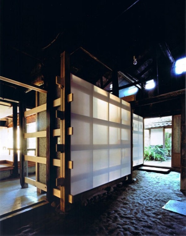 日本 奈良 木制建築 住宅 古建築