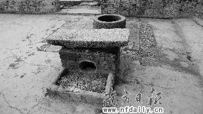 佛岡上岳暗藏完好明清建築