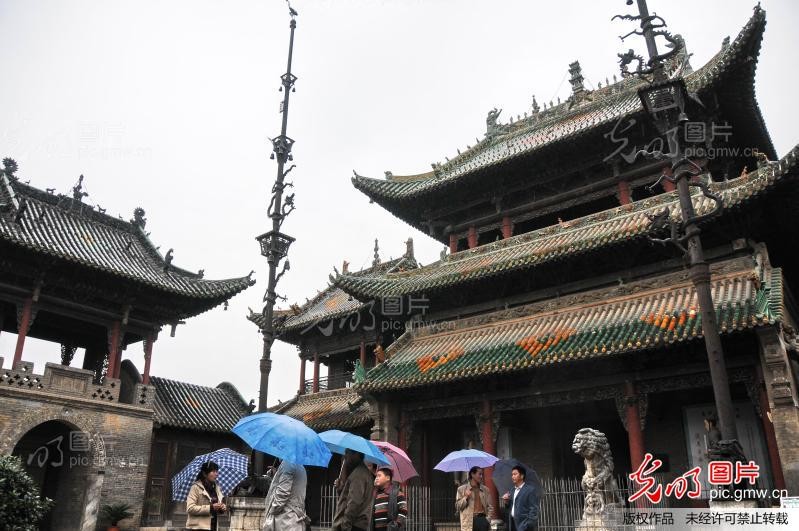 河南社旗：清明小長假　古鎮游唱主角