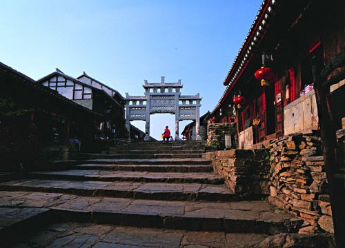 青巖鎮 神秘安詳的邊陲古鎮