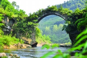 千年古鎮 莊園之鄉(圖)