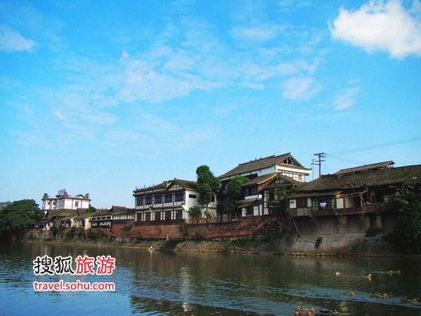 川西水鄉平樂古鎮