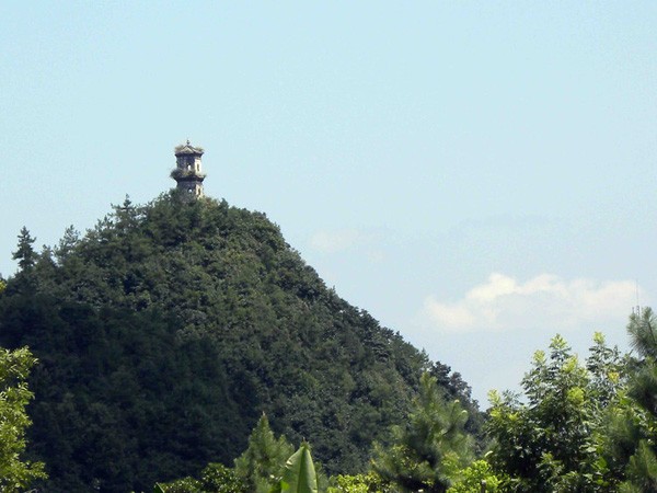 郭洞 鳌峰塔